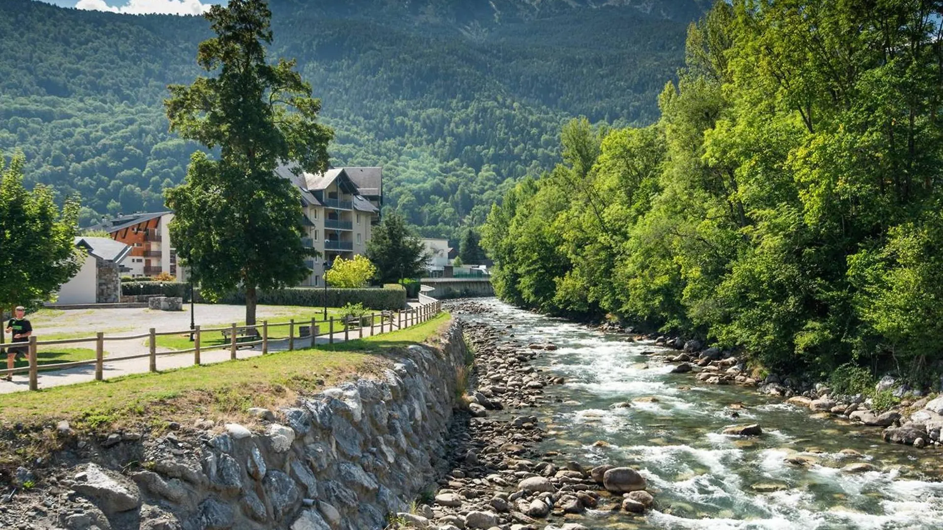 Appartement 6 Pers. Au Coeur De St-Lary - Fr-1-296-517 سانت لاري سولون سانت لاري سولون